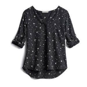 41 Hawthorne Split Neck Black Star Blouse